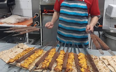 خرم-آباد-کباب-سرای-نهاوندی-495670