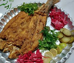 رستوران آویشن