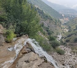 آبشار جواهرده
