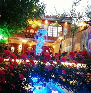 بجنورد-رستوران-سنتی-امیرنشین-496018