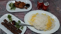 باغ رستوران شاندیز بیرجند