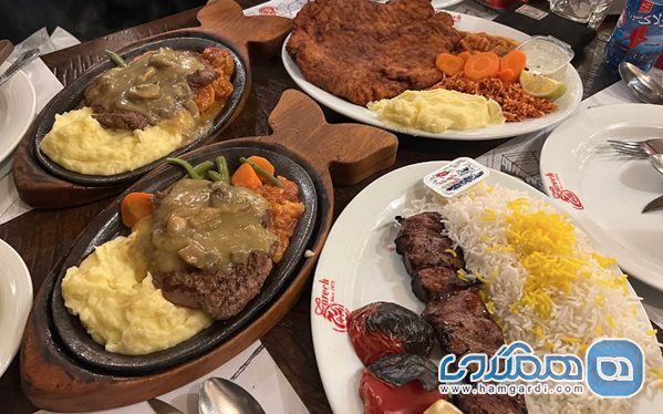 رستوران زرچ