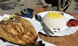 مجتمع اقامتی پذیرایی یادگار پدر
