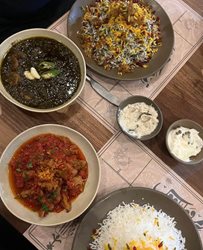 رستوران ترمه و طاووس اصفهان