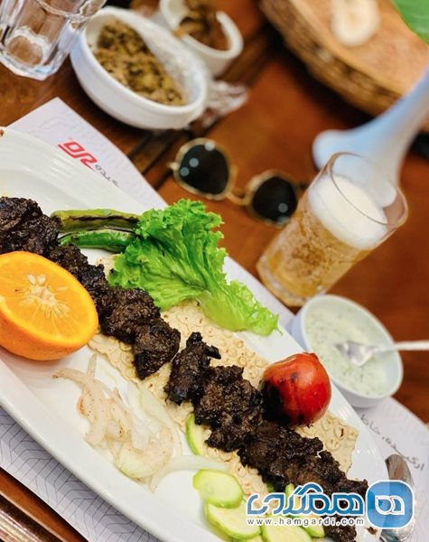 رستوران ارکیده متل قو