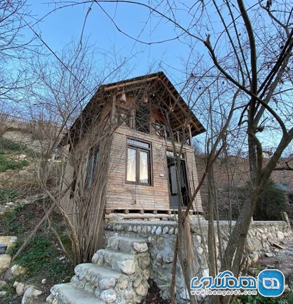 بوم گردی میرزا شموشک