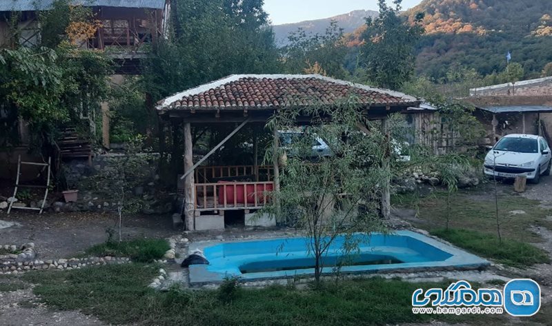 بوم گردی میرزا شموشک