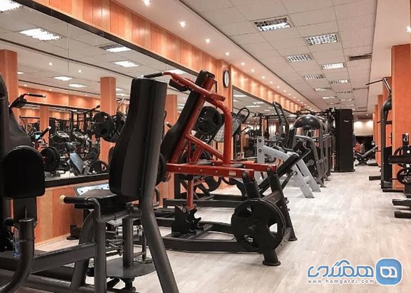 باشگاه بدنسازی پرندیس