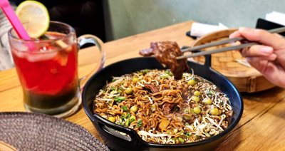 تهران-رستوران-کره-ای-فینگر-طوری-518513