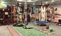 آکادمی تناسب اندام دکتر محمد فروغی (اتسز)