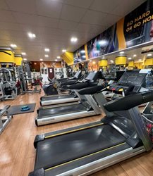 باشگاه بدنسازی رهام شیراز