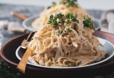 تهران-کافه-رستوران-پستوفود-زعفرانیه-518694