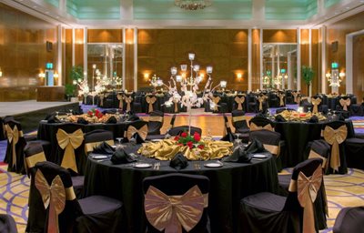 دبی-هتل-جمیرا-امارات-تاورز-دبی-518865