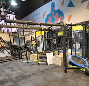 قم-باشگاه-بدنسازی-الماس-پلاس-قم-519275