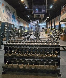 قم-باشگاه-بدنسازی-الماس-پلاس-قم-519274