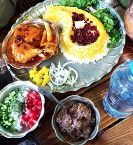 شیراز-کافه-رستوران-سنتی-سلطنت-بانو-شیراز-519300