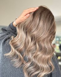 سالن زیبایی بارانا یوسف آباد