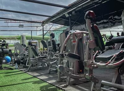 اصفهان-مجموعه-ورزشی-پرواز-اصفهان-519596