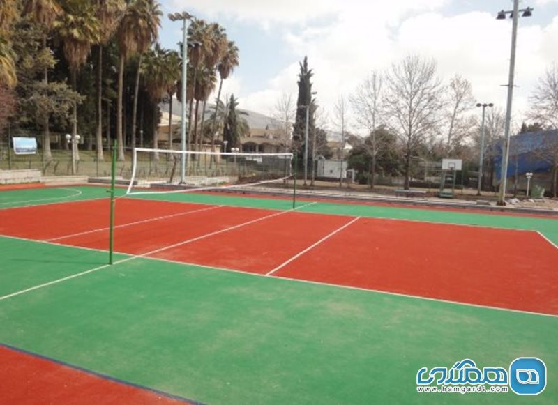 مجموعه ورزشی پرواز اصفهان