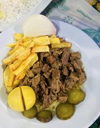 رستوران شب های کویر رفسنجان (علی تاج)