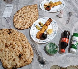 رستوران سنتی توکل رفسنجان