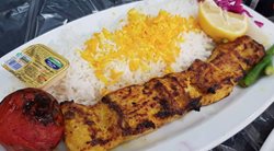 رستوران هواری قشم