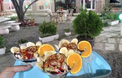 پاکدشت-رستوران-باغ-خرمالو-پاکدشت-519853