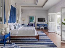 هتل د اونگاسان کلیفتاپ ریزورت بالی