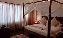 هتل Medhufushi Island Resort