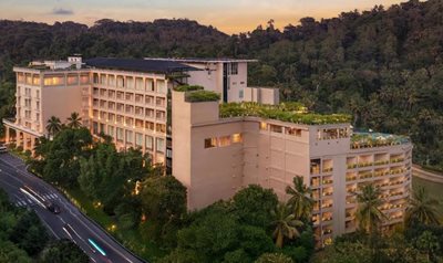 کندی-هتل-The-Golden-Crown-521184