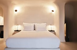 هتل Abyss Santorini