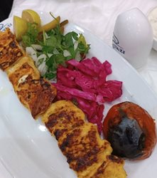 رستوران عیوضی سرعین