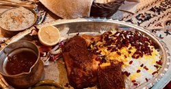 رستوران سنتی مانداک