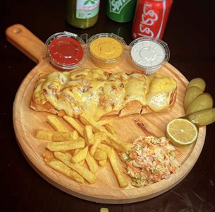 بندرانزلی-پیتزا-تروا-522611