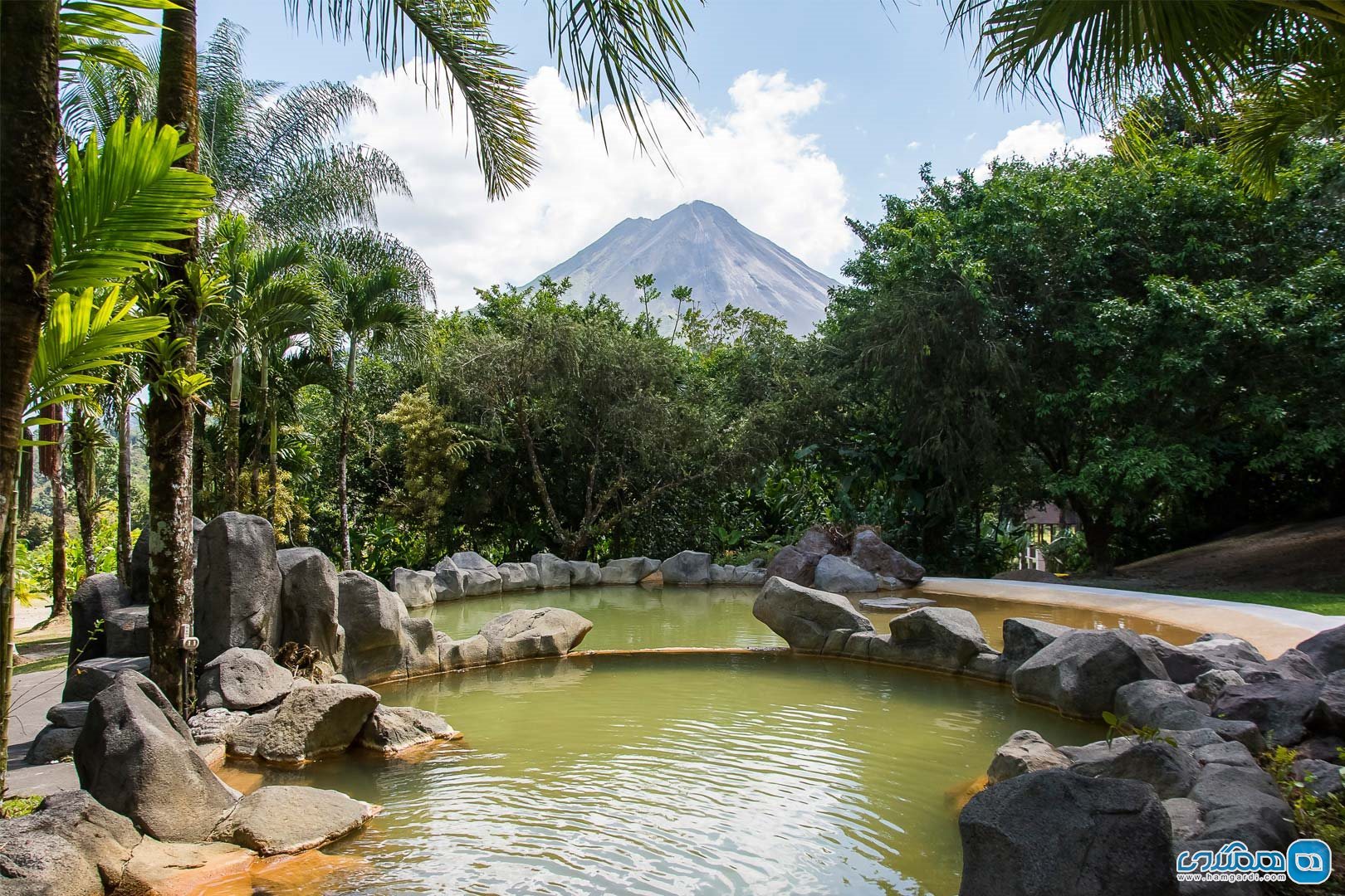 آتشفشان آرنال کاستاریکا چشمه های آب گرم