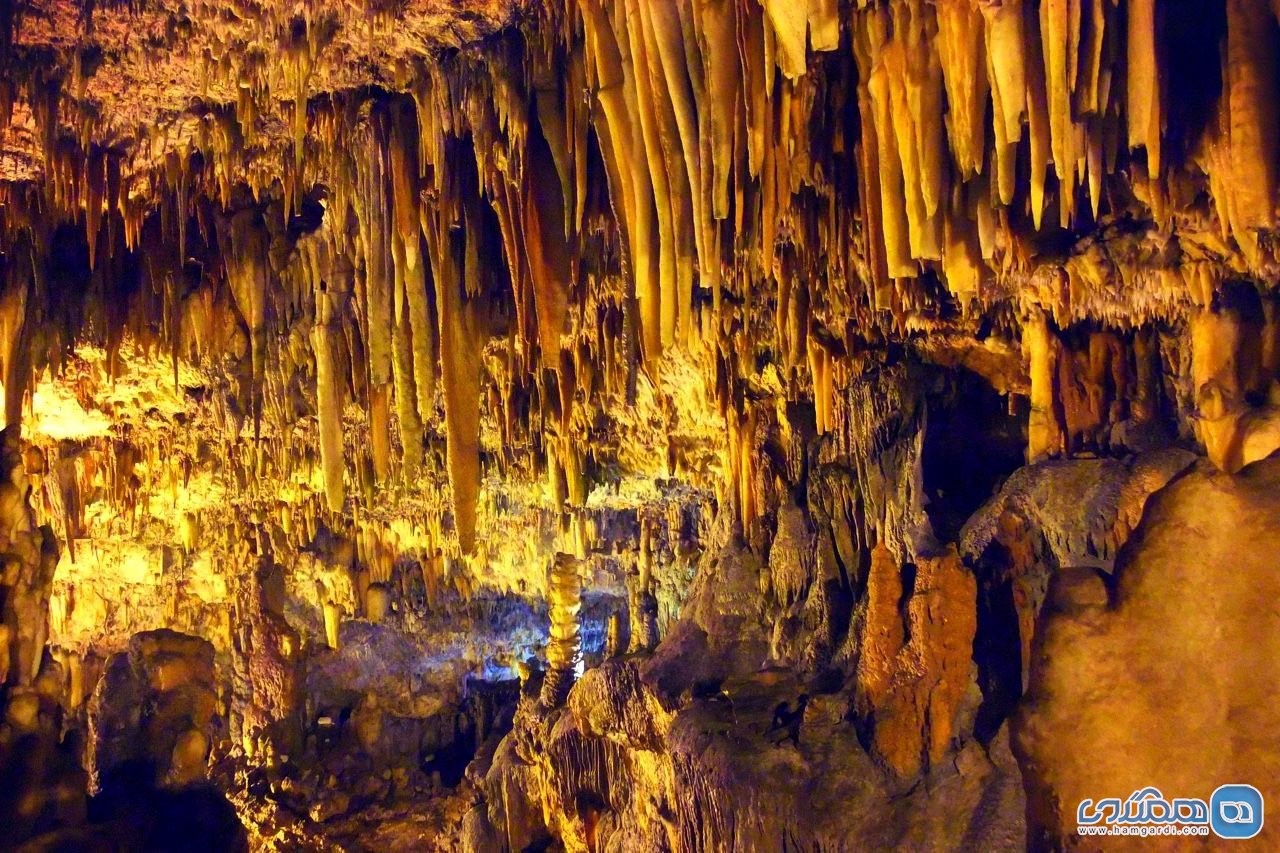 غار دروگاراتی(Drogarati Cave) 