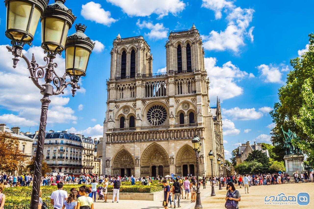 کلیسای جامع نوتردام پاریس Cathédrale Notre-Dame de Paris