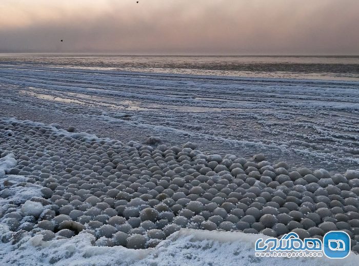 توپ های یخی در استونی