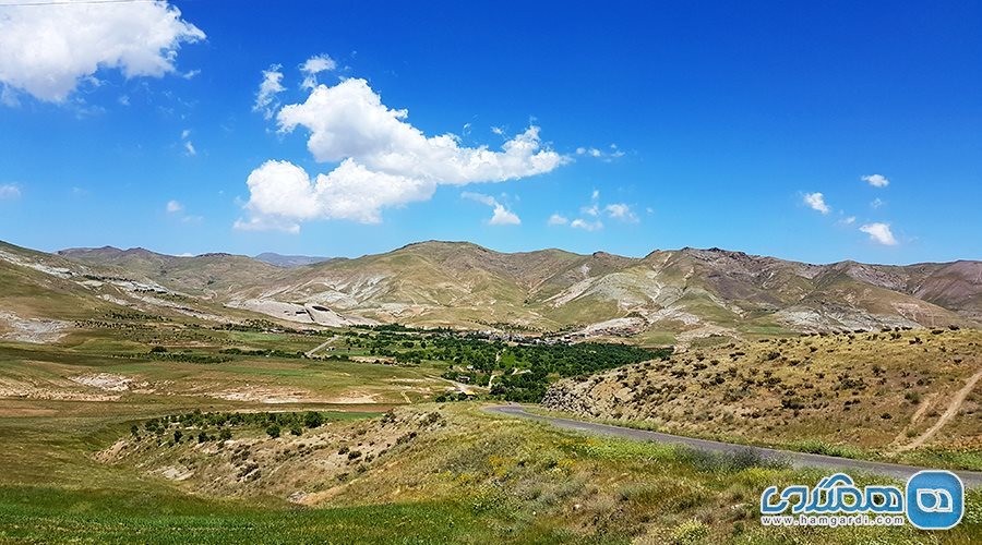 ایوان سنگی نیاق قزوین