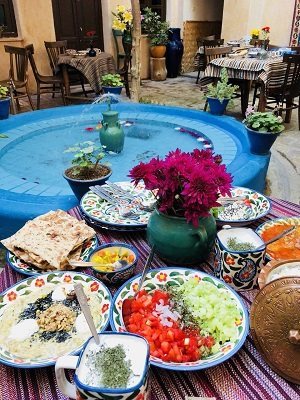 غذای شیرازی پرهامی