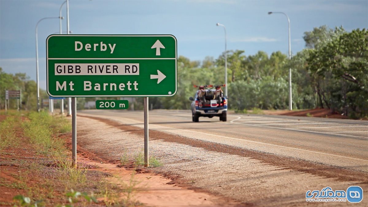 رانندگی در جاده غرب استرالیا