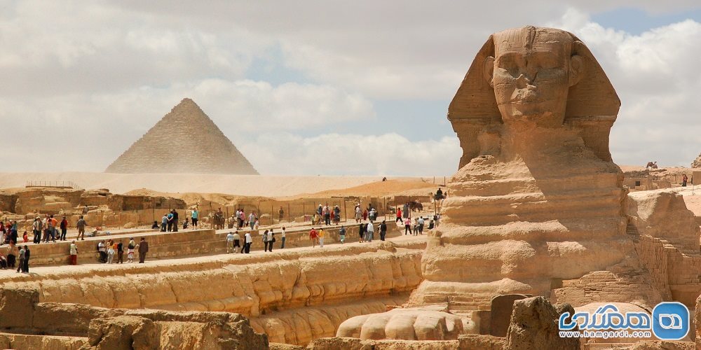 اهرام جیزه Giza و بنای ابوالهول Great Sphinx در قاهره Cairo در مصر