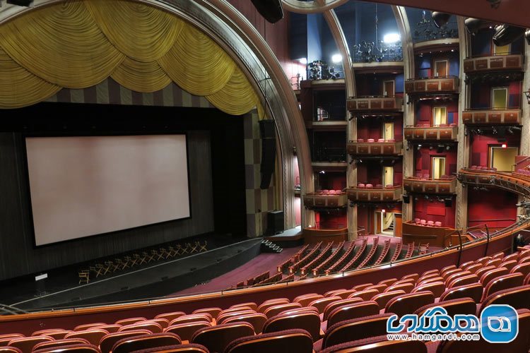 سالن تئاتر دالبی