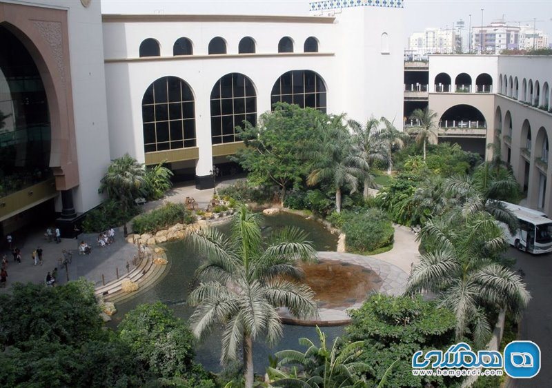 مرکز خرید امارات (mall of the emirates)