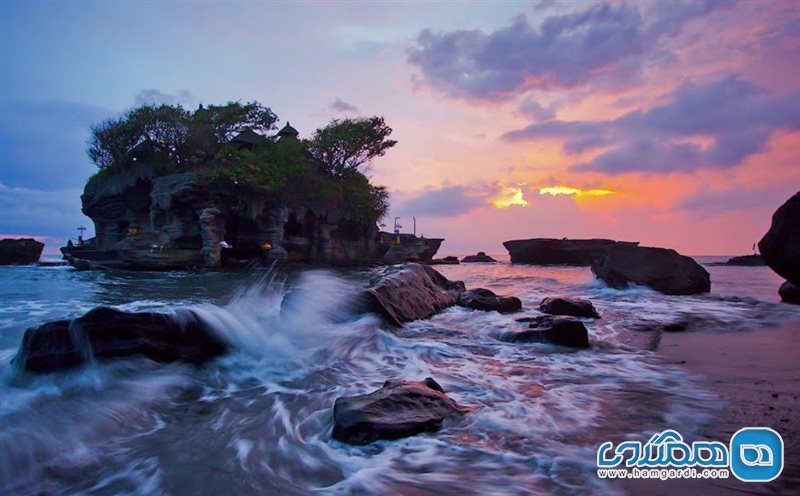 معبد Tanah Lot