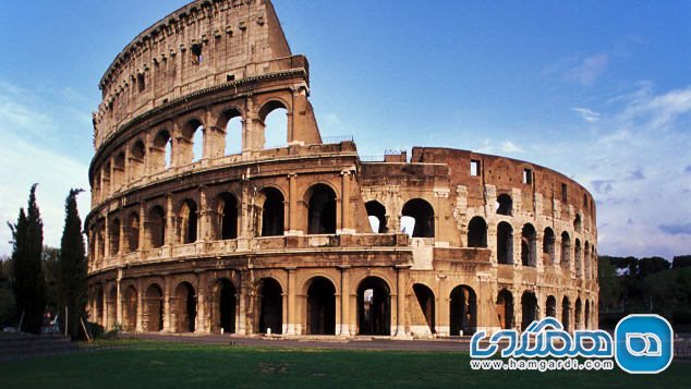 5 بعدازظهر، The Colosseum