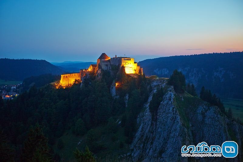 بازدید از Château de Joux