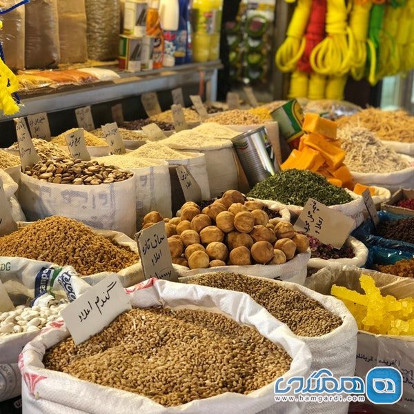 قسمت های مختلف بازار خوی آذربایجان کدامند؟