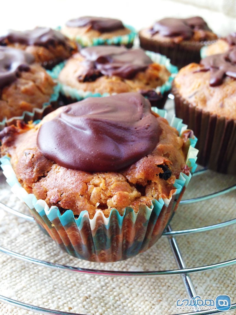 Healthy Carrot Cake Cupcakes