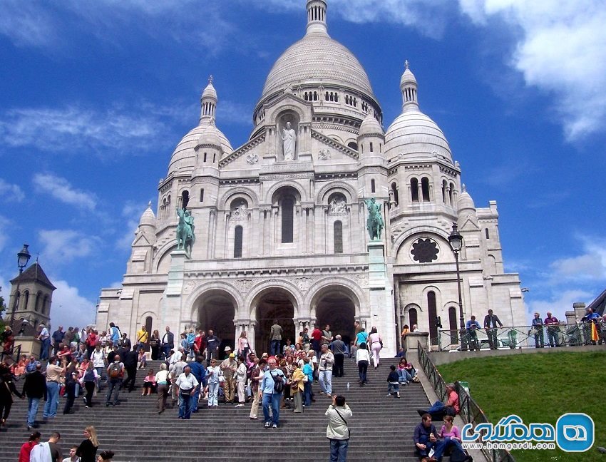 کلیسای سکره کور Sacré-Coeur و محله مونت مارتر Montmartre